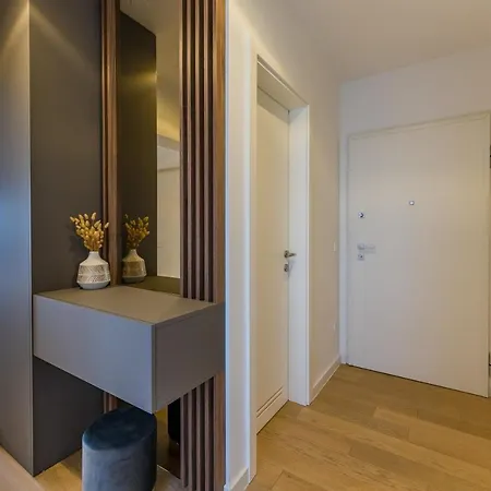 New Luxury Leonarda Διαμέρισμα